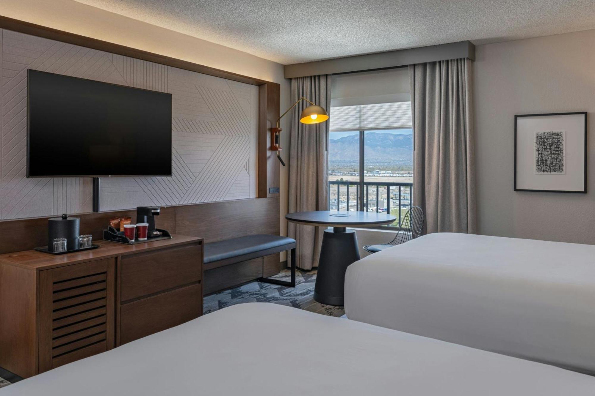 Sheraton Albuquerque Airport Hotel Экстерьер фото