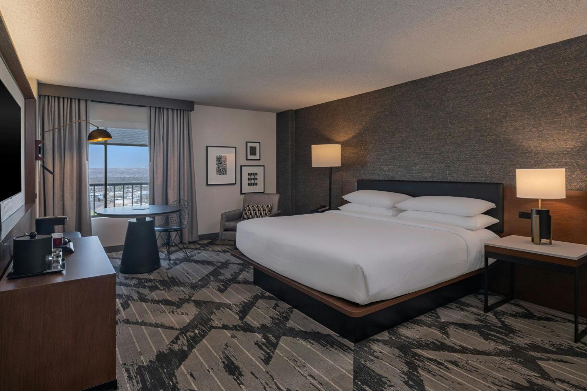 Sheraton Albuquerque Airport Hotel Экстерьер фото